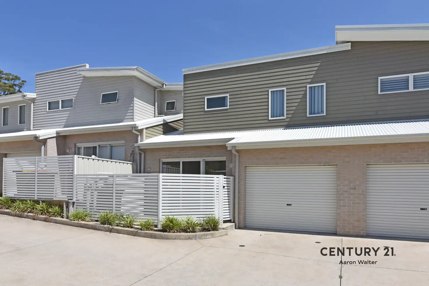 Main view of Homely townhouse listing, 20/247 Warners Bay Road, Mount Hutton NSW 2290