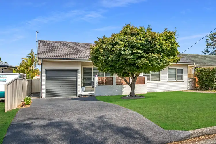 Main view of Homely house listing, 17 Creswell Avenue, Charlestown NSW 2290