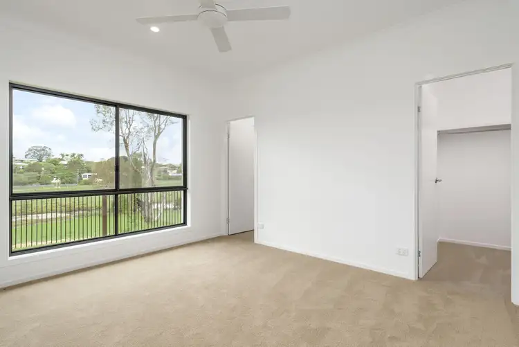 Third view of Homely unit listing, 2/27 Cambridge Circuit, Southside QLD 4570