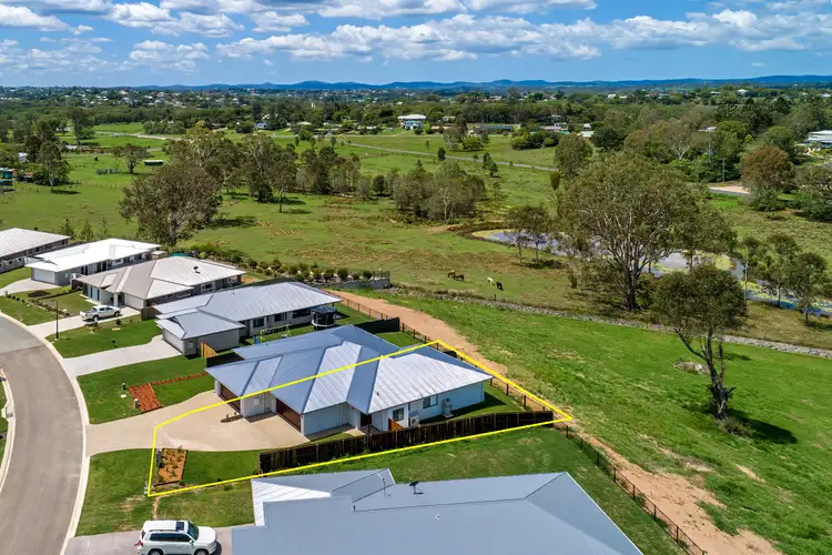 Fourth view of Homely unit listing, 2/27 Cambridge Circuit, Southside QLD 4570