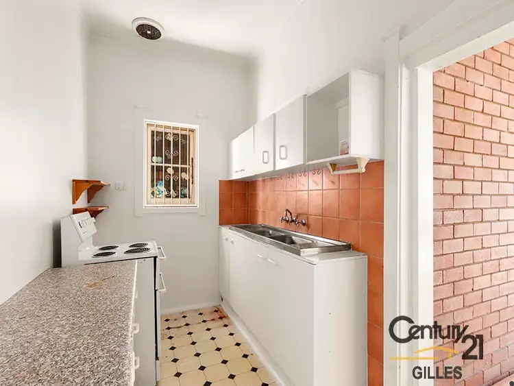 Fifth view of Homely house listing, 33 Leonard Avenue, Kingsford NSW 2032