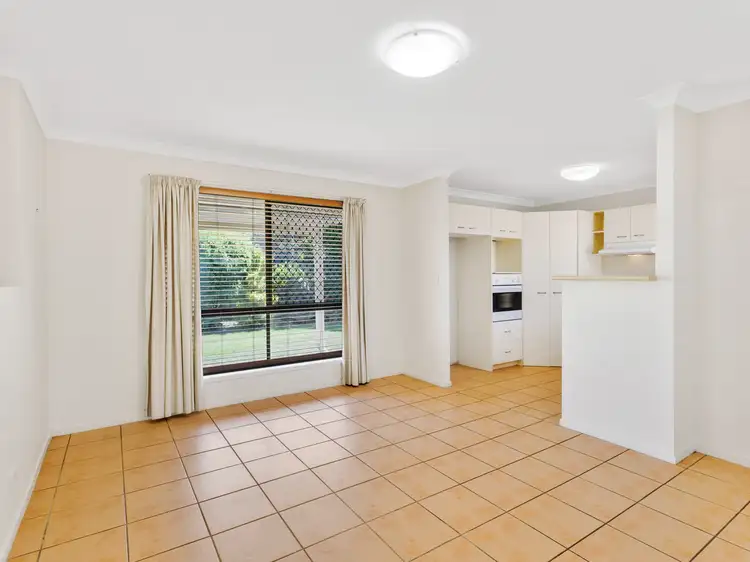 Fourth view of Homely semi-detached listing, 5/8 Spinnaker Drive, Sandstone Point QLD 4511