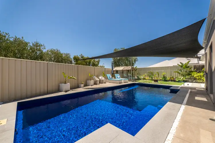 14 Dowerin Circuit, Lakelands WA 6180