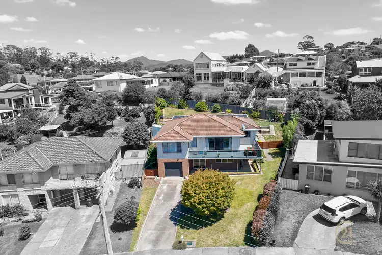 12 Richardson Street, West Ulverstone TAS 7315