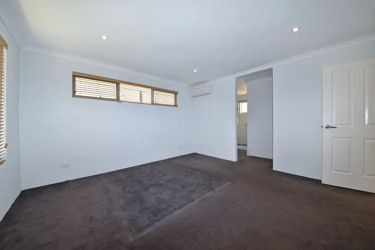 Sixth view of Homely house listing, 15 Las Ramblas Circle, Clarkson WA 6030