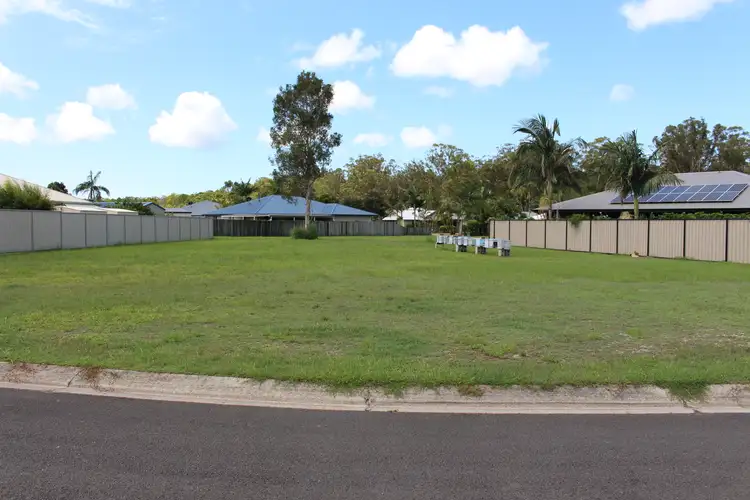 25 Kanimbla Avenue, Cooloola Cove QLD 4580