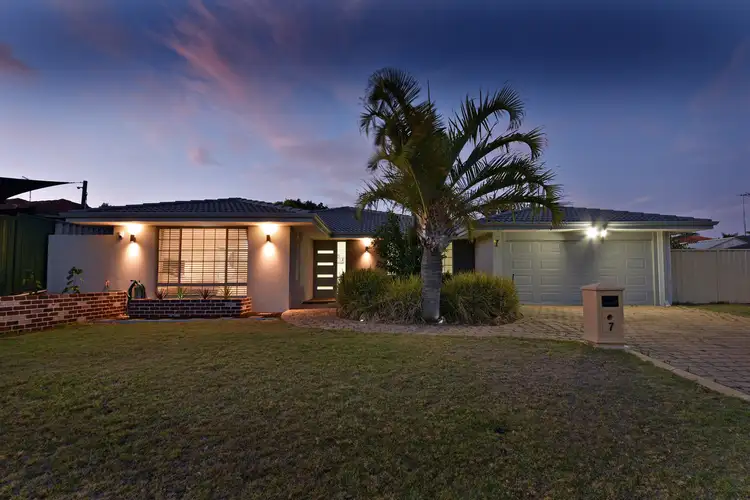 7 Dunscore Way, Kinross WA 6028