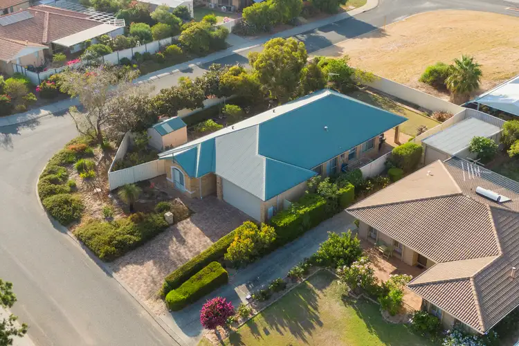 53 Portmarnock Circle, Halls Head WA 6210