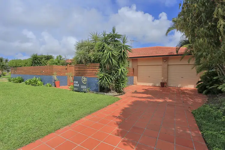 21 Maughan Street, Thabeban QLD 4670