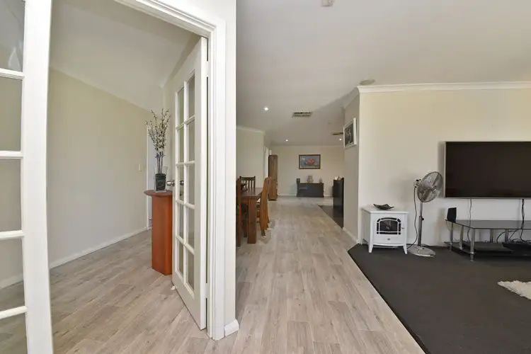 Fifth view of Homely house listing, 17 Falkirk Court, Kinross WA 6028