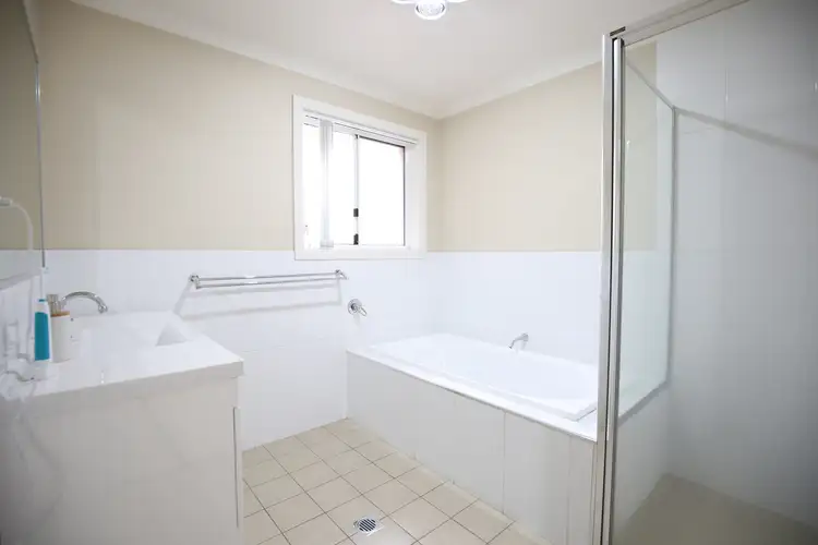 Fourth view of Homely unit listing, 2/228 McLachlan Street, Orange NSW 2800