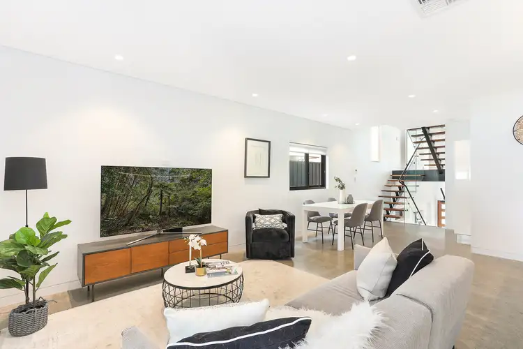 Fifth view of Homely semi-detached listing, 17A Hastings Street, Chifley NSW 2036