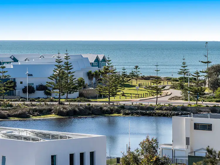 Main view of Homely unit listing, 82/65 Ormsby Terrace, Mandurah WA 6210