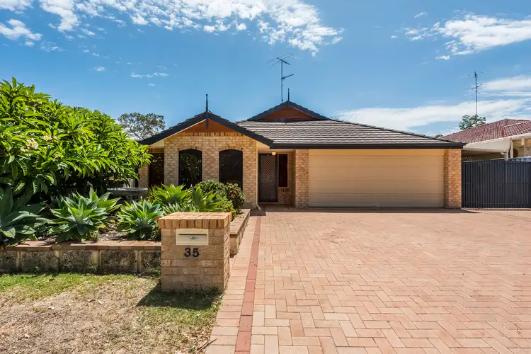 35 Willoughbridge Crescent, Erskine WA 6210