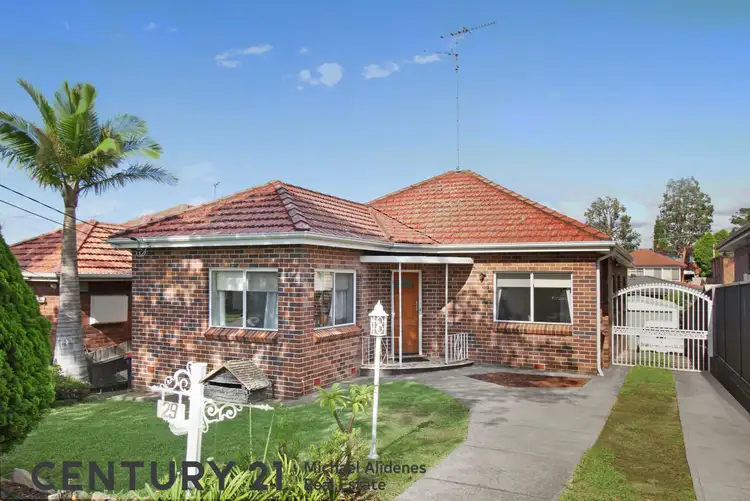 29 Pangee Street, Kingsgrove NSW 2208