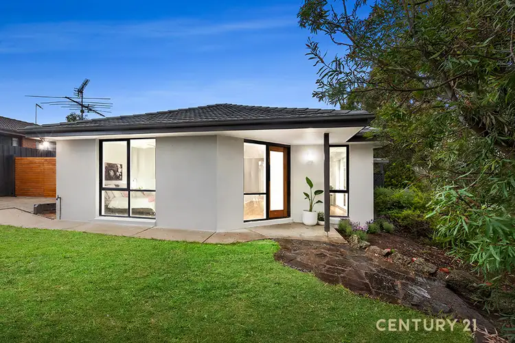 2 Funston Court, Pakenham VIC 3810