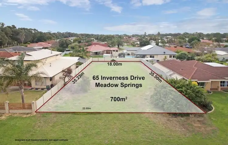 65 Inverness Drive, Meadow Springs WA 6210