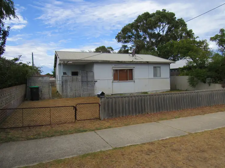 85 Kent Street, Rockingham WA 6168