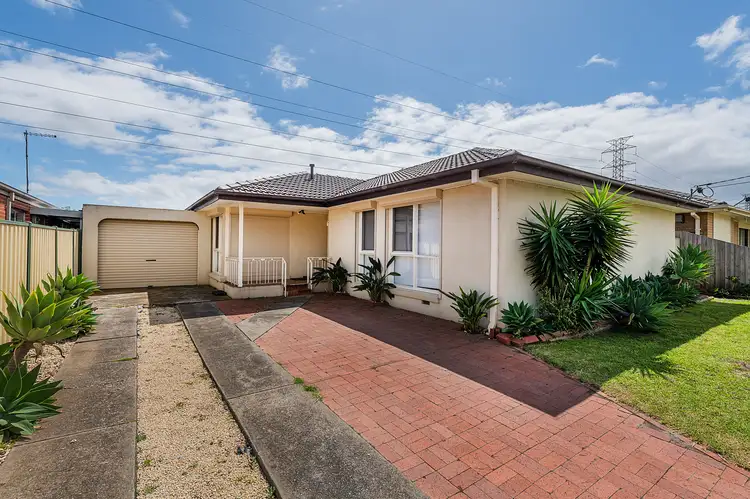 5 Merrigum Crescent, Clarinda VIC 3169