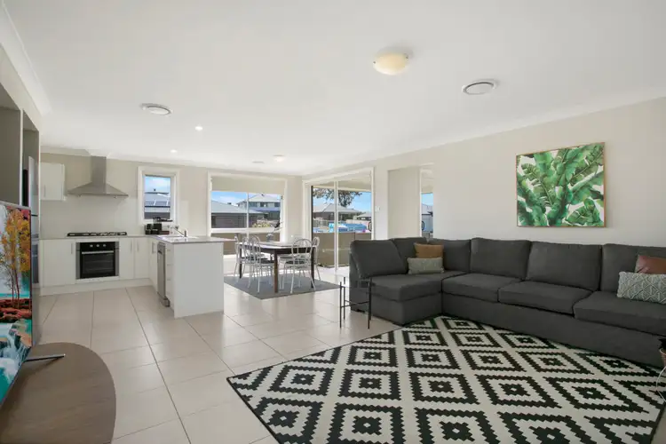 Fifth view of Homely house listing, 163 Hampshire Boulevarde, Spring Farm NSW 2570