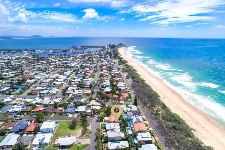 2/3 Iluka Avenue, Buddina QLD 4575