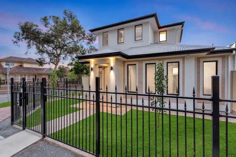 7 Muir Avenue, Park Holme SA 5043