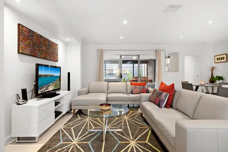 Main view of Homely townhouse listing, 39a Crawford Road, Clarinda VIC 3169