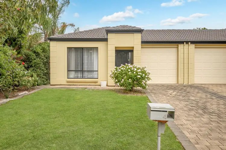 4 Sandison Avenue, Park Holme SA 5043