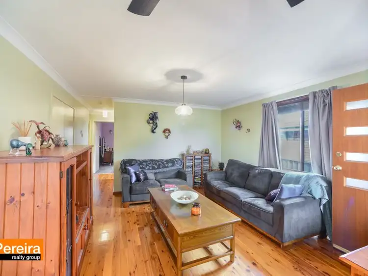 17 Euphrates Place, Kearns NSW 2558