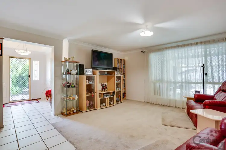Second view of Homely house listing, 19 Bronte Place, Parkinson QLD 4115