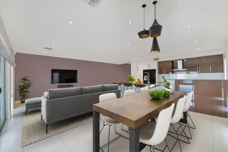 15 Wilford Avenue, Seaton SA 5023