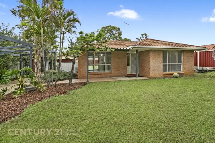 21 Valentine Place, Rosemeadow NSW 2560