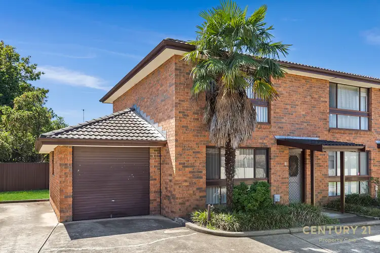 8/29 Myee Rd, Macquarie Fields NSW 2564