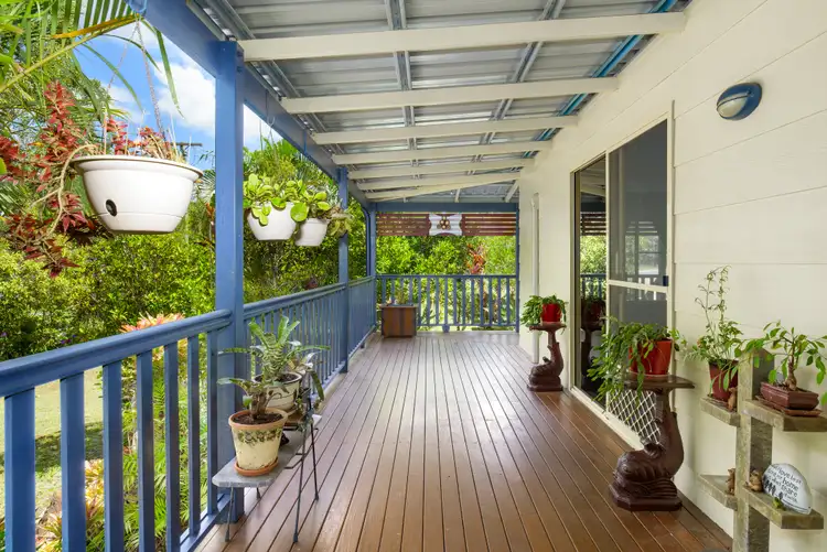 27 Queen Elizabeth Drive, Cooloola Cove QLD 4580