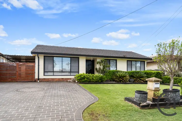 6 Hitter ave, Casula NSW 2170
