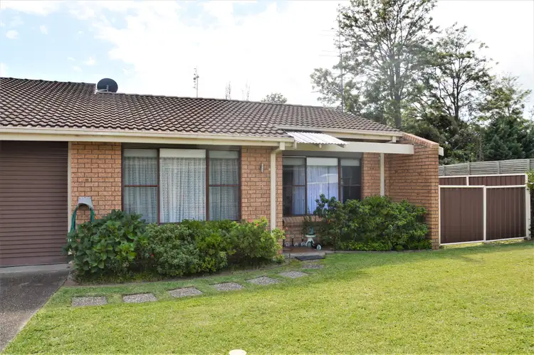 Main view of Homely villa listing, 8/43 Renown Avenue, Shoalhaven Heads NSW 2535