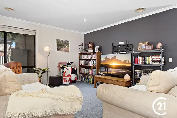 Second view of Homely house listing, 33 Sunset Avenue, Echuca VIC 3564