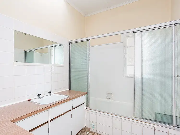 Sixth view of Homely house listing, 32 Inglewood Road, Monkland QLD 4570