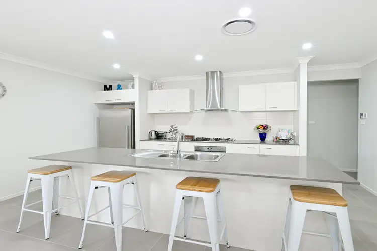 Second view of Homely rural property listing, 10 Blue Gum Place, Tahmoor NSW 2573