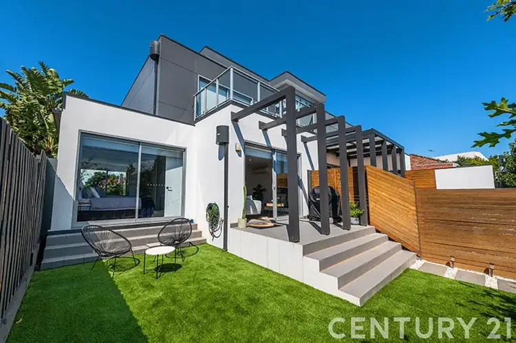 Main view of Homely apartment listing, 3/14 South Avenue, Bentleigh VIC 3204