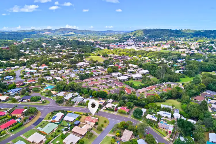 26 Blaxland Road, Nambour QLD 4560