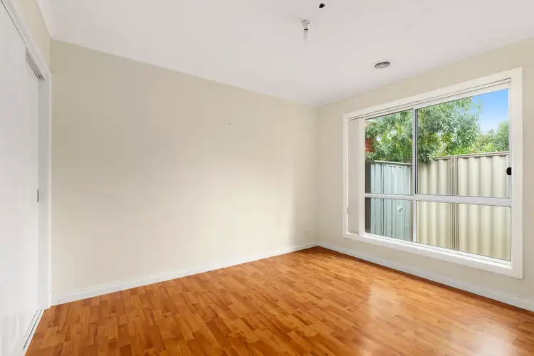 Sixth view of Homely unit listing, 2/19 Fordham Road, Reservoir VIC 3073