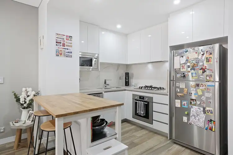 215/3 Gearin Alley, Mascot NSW 2020