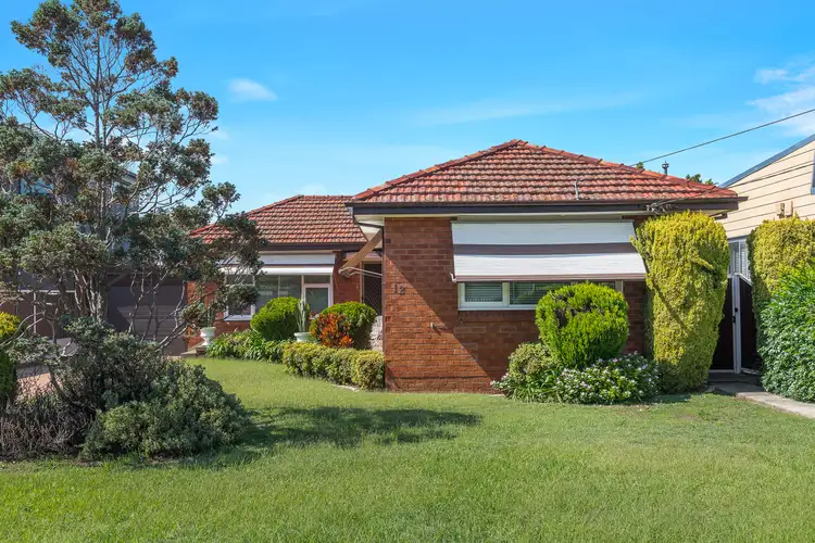 12 Oakleigh Avenue, Banksia NSW 2216