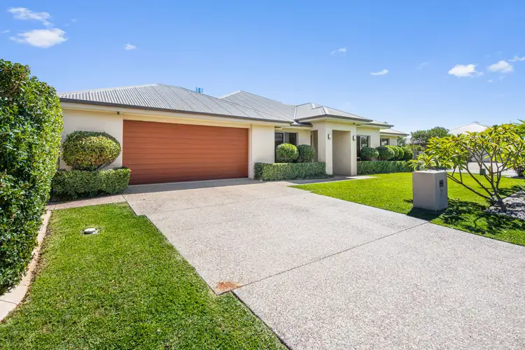 7 Wategos Circuit, Pelican Waters QLD 4551