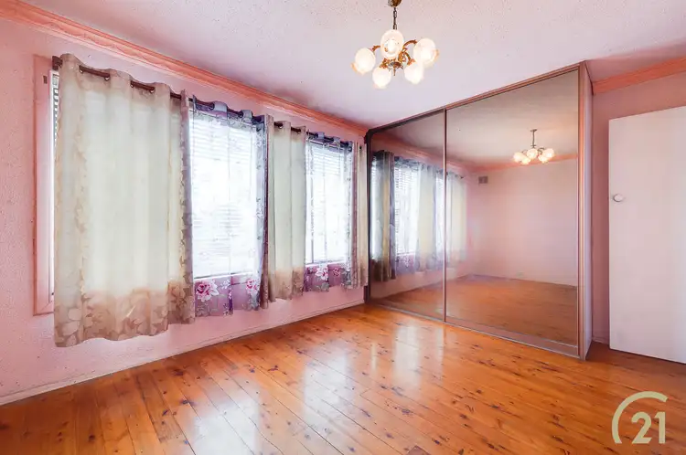 Fifth view of Homely house listing, 2 Chowne Place, Yennora NSW 2161