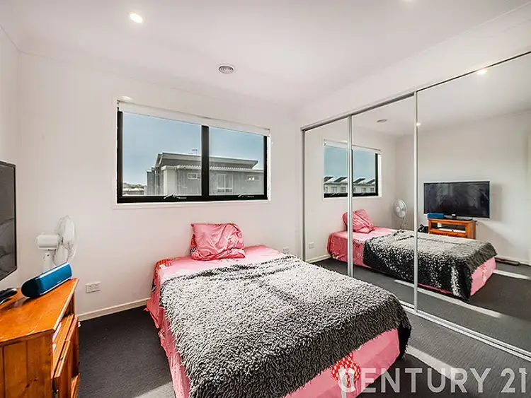 Fourth view of Homely townhouse listing, 23 Carroll Walk, Pakenham VIC 3810