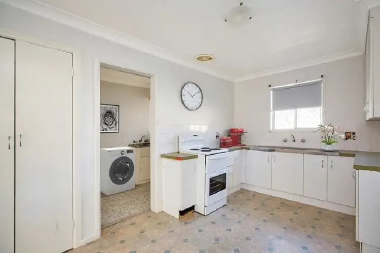 Second view of Homely block of units listing, 10 Bent Street, Tamworth NSW 2340