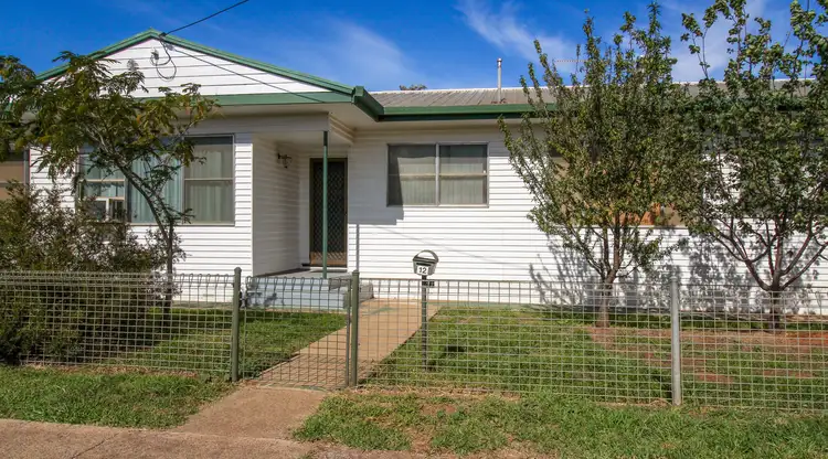 12 Woods Street, Forbes NSW 2871