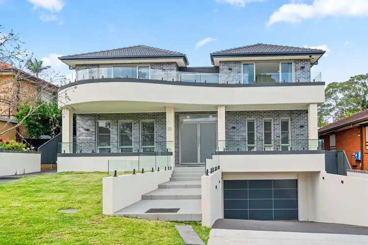 53 Oak Drive, Georges Hall NSW 2198